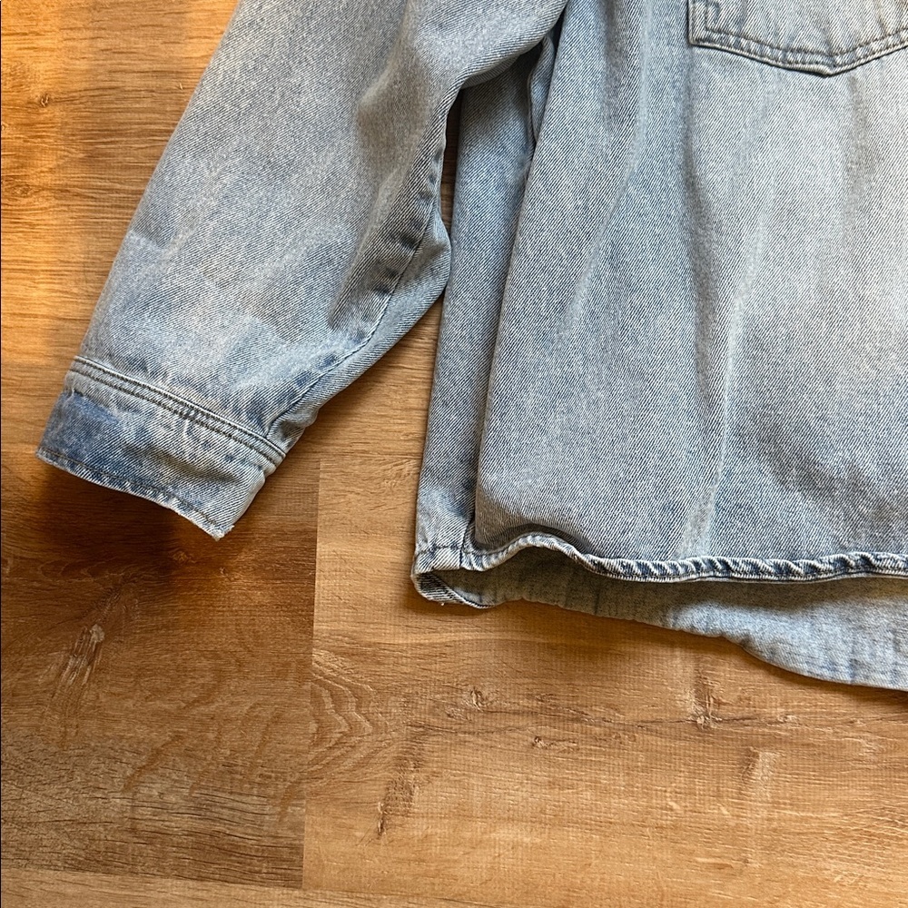 Kensie Light Blue Denim Shirt - Picture 5 of 8